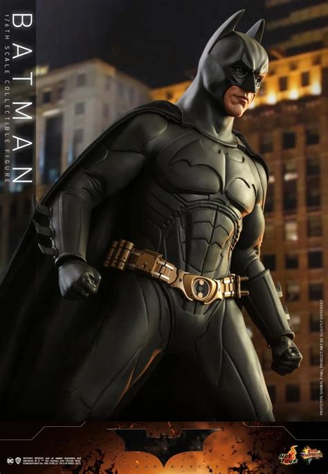 Action Figure Batman Christian Bale Batman Begins DC Comics Escala Hot Toys MKP Toyshow