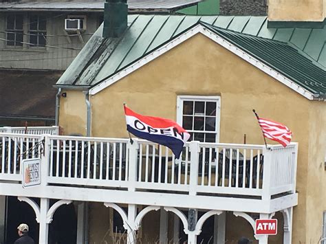 Flag of Paraguay if Paraguay were an open dining establishment in