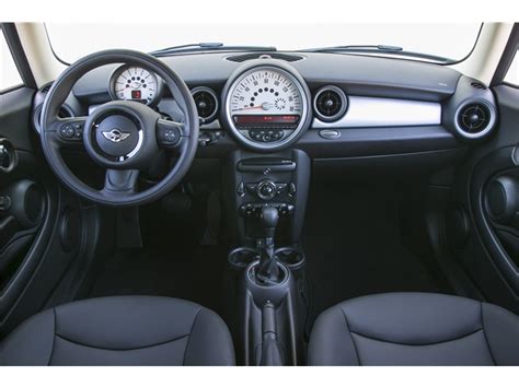 2013 MINI Cooper Clubman: 36 Interior Photos | U.S. News