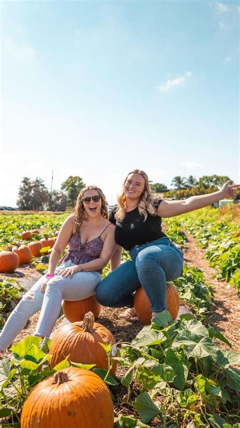 Pumpkin Patch Outfit | Pumpkin Patch Aesthetic | Pumpkin Patch Photoshoot