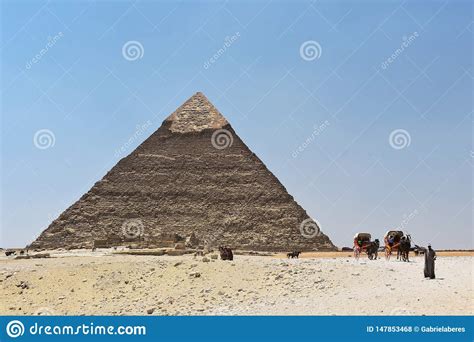 A Pir Mide De Giza O Cairo Egito Foto De Stock Imagem De Panela