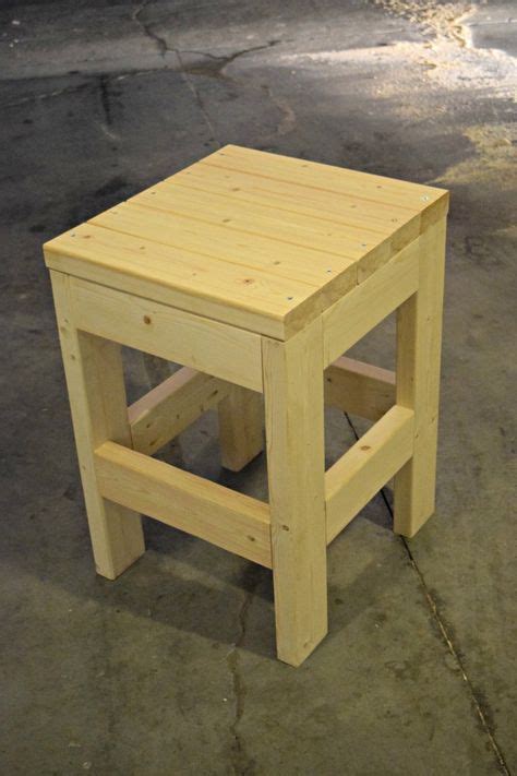 Incredibly Simple Diy Shop Stool Plans 木を使った Diy 林 簡単な木工プロジェクト