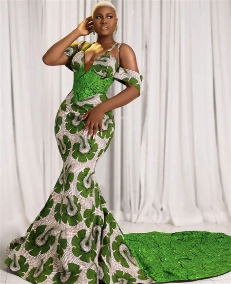 Ankara Styles 2022 Exclusive Gown Styles For Ladies Ladeey