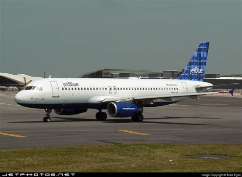 N592JB Airbus A320 232 JetBlue Airways Mike Egan JetPhotos