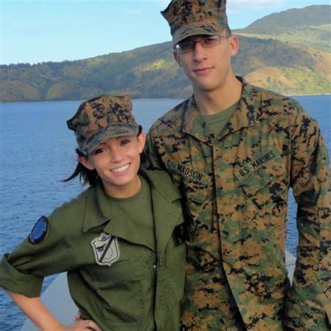 Marine Corps Couple On Deployment Marine Corps Military Life Couples