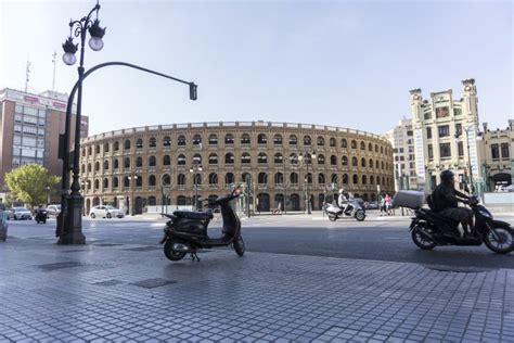 Valencia Spain682015 Bullring Of Valencia Seen From Outside