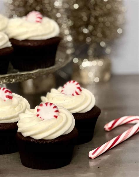 Peppermint Chocolate Cupcakes Swirls Of Flavor