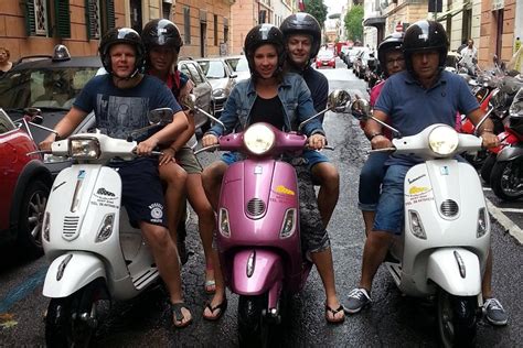 Noleggio Vespa A Roma Hellotickets