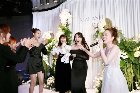 Hot girl Mai Anh bế con trai 2 tuổi bật khóc ở đám cưới bên ông xã Jaykii Báo Dân trí