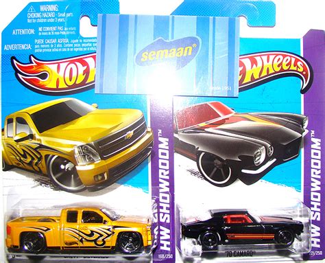 T Hunted O lote D da linha básica Hot Wheels na Semaan