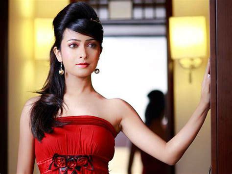 Happy Birthday To Sandalwood Princess Radhika Pandit Filmibeat