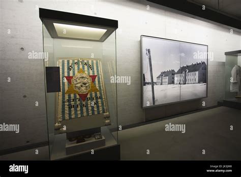 Campo Di Concentramento Di Bergen Belsen Immagini E Fotografie Stock Ad