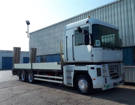 Renault Magnum E Tech 440 24 S Baggertransporter Lkw