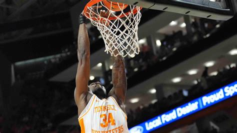 March Madness will determine if Bracketology by Joe Lunardi was right 30