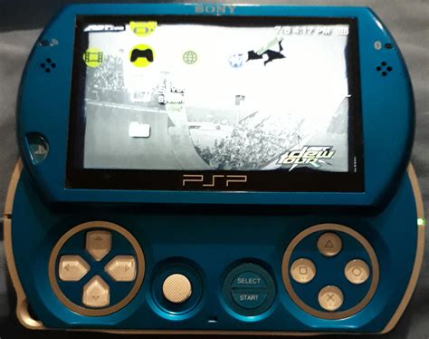 I Installed The Blue PSP GO Housing : r/PSP