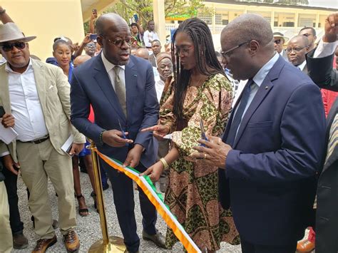 Inauguration De La Cantine Scolaire Du Groupe Scolaire MPonon DAbobo