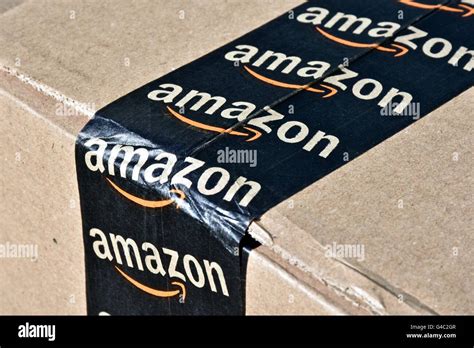 Amazon Prime Packaging Hi Res Stock Photography And Images Alamy