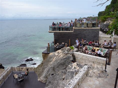 lotus martini rock bar bali