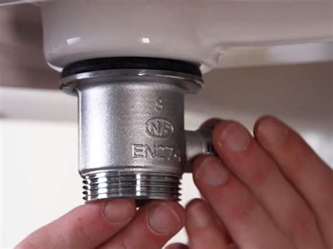 Installation Guide Install A Single Lever Basin Mixer Grohe 官方網站