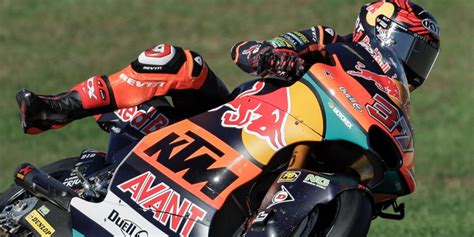 Moto2 Titolo Ad Augusto Fernandez Beffato Ogura Acosta Vince Il GP