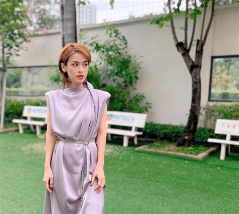 Tú Vi Chị đẹp đang hot rần rần bên Trung U mà trẻ như gái đôi mươi