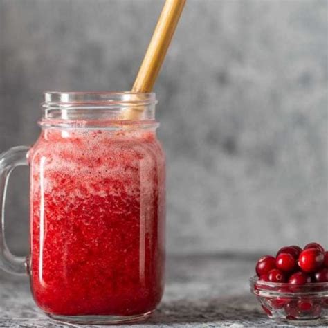 10 Receitas De Suco Detox Com Acerola Para Emagrecer Mundoboaforma