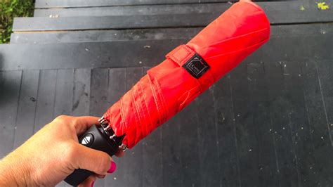 The Best Compact Umbrella | Hands-On Review