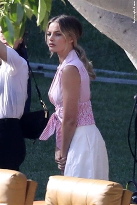 Margot Robbie Nude Onlyfans Leaks Fappening Page Fappeningbook