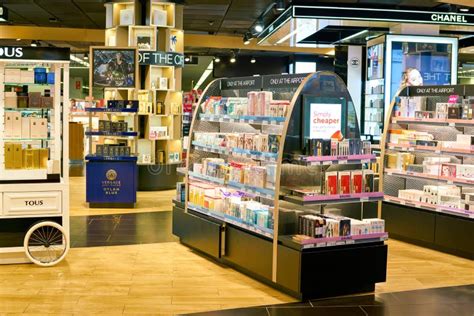 Duty Free editorial stock image. Image of europe, aelia - 134631134