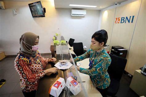 Stock Split Direstui Saham Bbni Parkir Di Zona Hijau