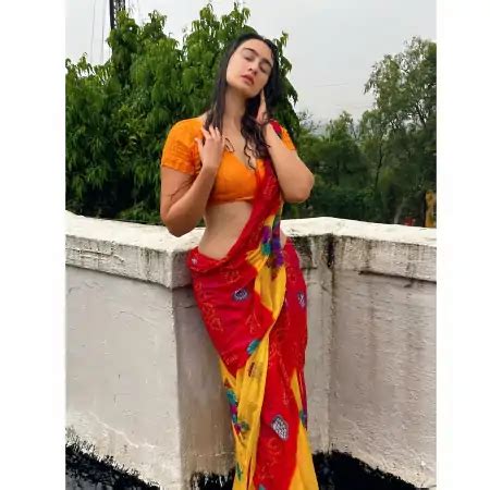 Megha Shukla Stunning Hot Navel Pics And Photos