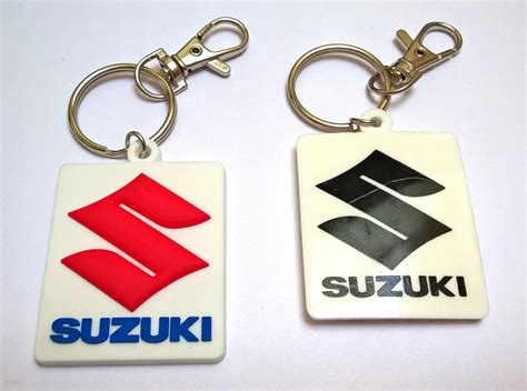 Brelok Suzuki Swift Logo Breloczek Do Kluczy Sx4 Gadżety odzieżowe