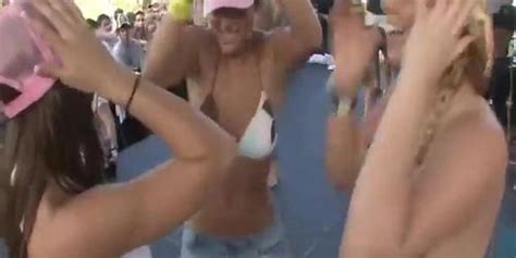 NAKED COLLEGE COEDS Scene Tnaflix