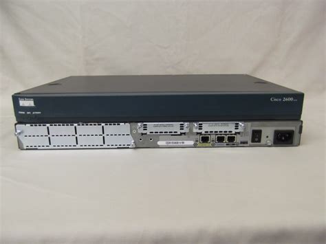 Cisco 2610 Single Ethernet Router with 2 WIC slots and 1 NM slot – IT ...