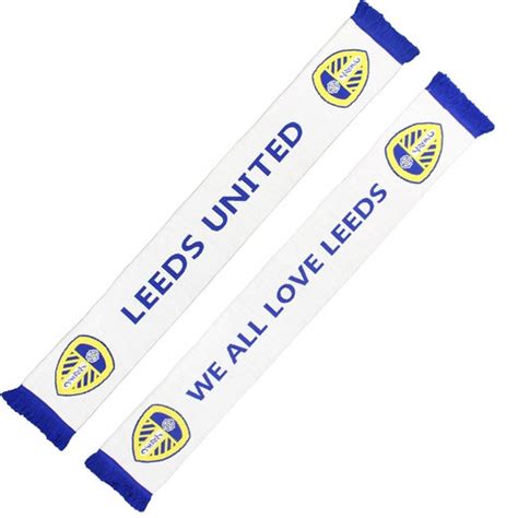 LOVE LEEDS CREST SCARF | Leeds United FC Official Retail Website