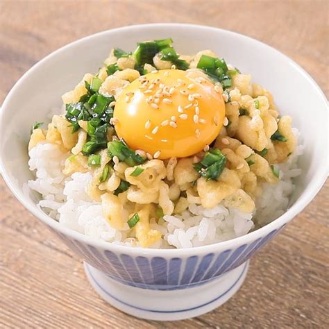 さくさく天かす入り やみつきニラだれたまごかけごはん 作り方・レシピ クラシル