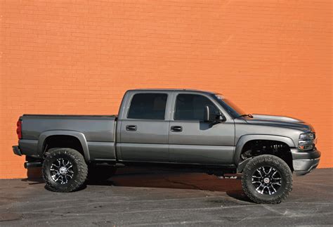 A 1,150-HP Triple-Turbo LB7 Duramax - Diesel World