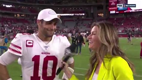 Nfl Nfl Quarterbacks Flirty Post Game Interview Marca In English