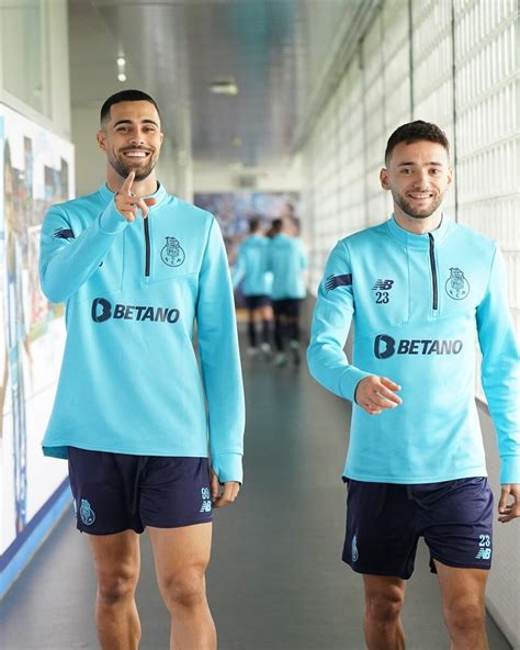 Dois reforços no regresso do FC Porto aos treinos