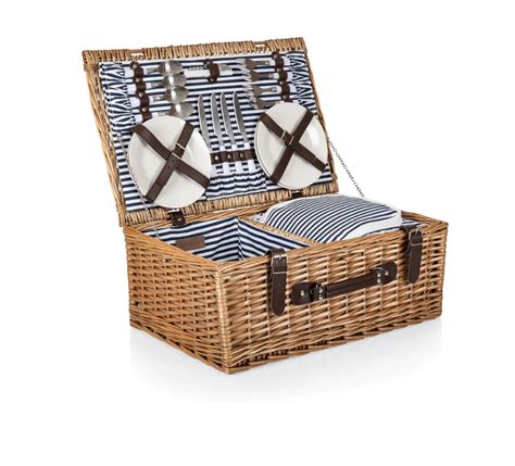 Willow Wicker English Picnic Basket California Home Design