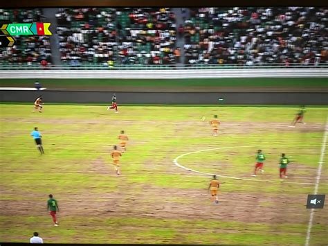 Photos Côte dIvoire Cameroun La pelouse du stade dEbimpé dans