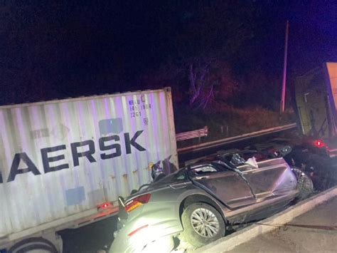 Accidente En La Autopista Siglo Xxi Deja Dos Personas Muertas El