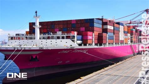 orders   state   art large container vessels