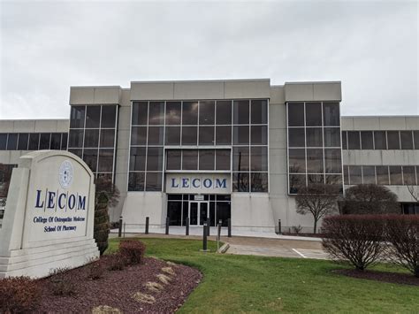 LECOM Celebrates 30th Anniversary - Erie Reader