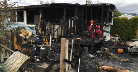 Couple Escape Burning Home In Suspicious Fire Globalnews Ca