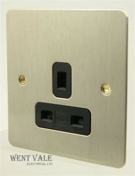 Mk Edge K14780 Bss B 13a Single Unswitched Socket In Brushed Steel