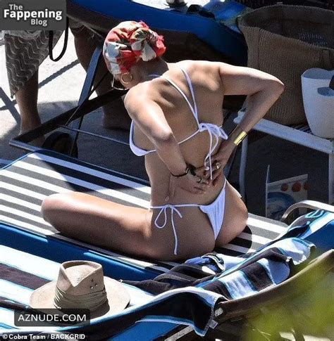 Jennifer Lopez S Sexy Sensational Paparazzi Shots AZNude