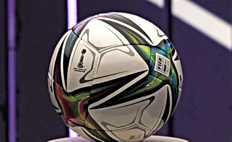 Copa Mundial de Futsal Lituania 2021 FIFA presentó el balón oficial