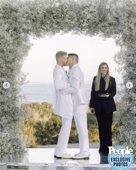 Pentatonix S Scott Hoying Marries Fiancé Mark Manio Instinct Magazine