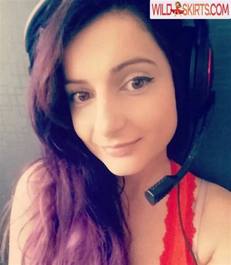 AnnieFuchsia Anniefuchsia Nude OnlyFans Instagram Leaked Photo